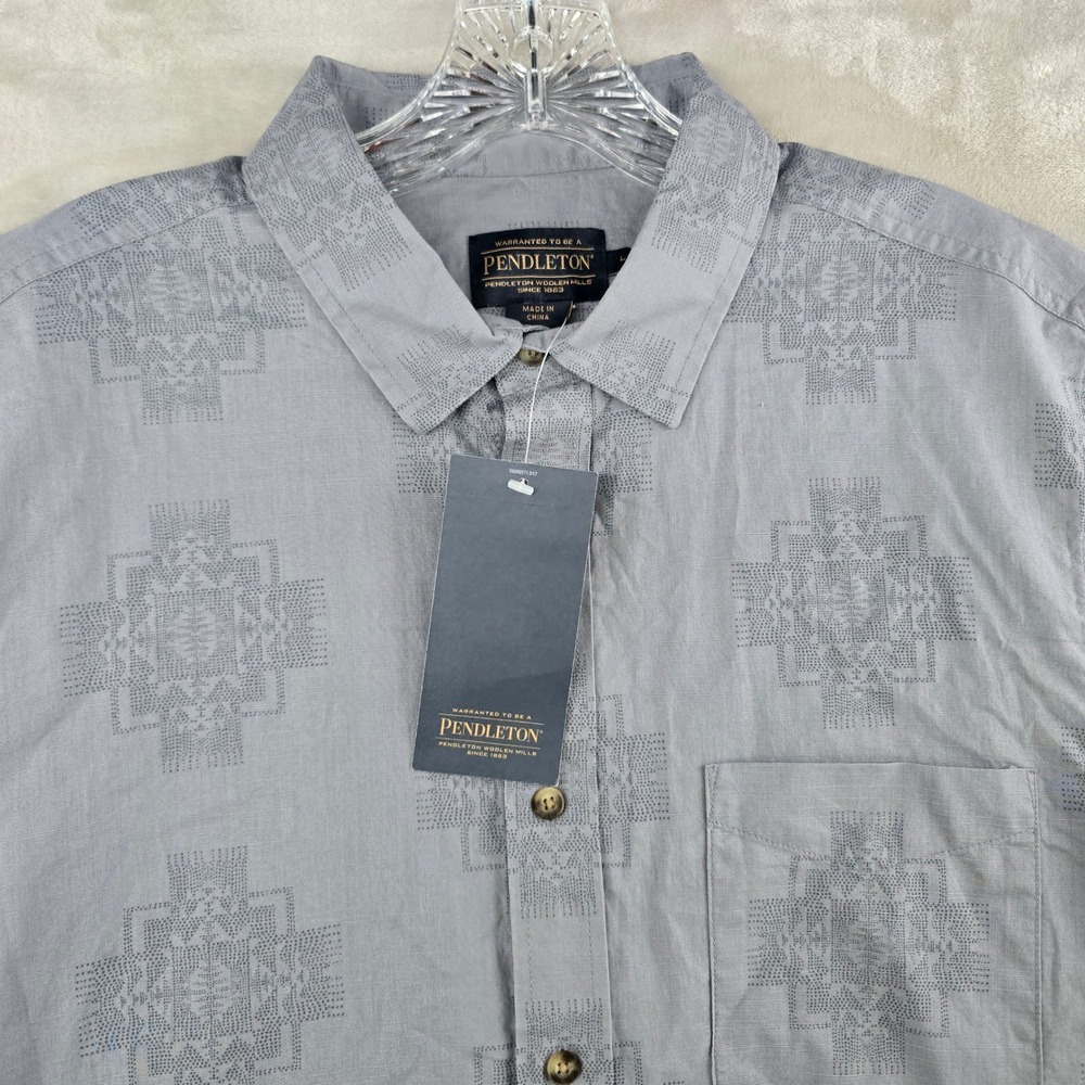 Pendleton Button Down Shirt Mens Large Gray Short Sleeve Tribal Print Cotton